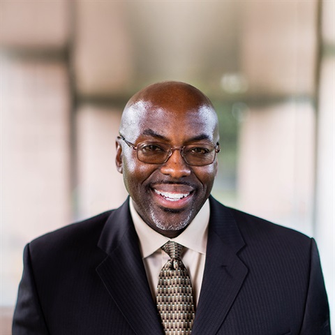 Headshot of Councilmember Alberson